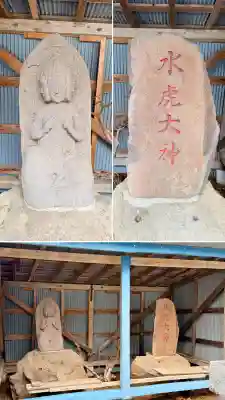 東開発稲荷神社の{uncategorized: "未分類", other: "その他", undefined: "問題あり", building: "その他建物", grave: "お墓", sacred_gate: "鳥居", guardian: "狛犬", statue: "像", buddha: "仏像", history: "歴史", nature: "自然", garden: "庭園", animal: "動物", pagoda: "塔", temizu: "手水舎", mountain_gate: "山門・神門", sanctuary: "本殿・本堂", subordinate: "末社・摂社", art: "芸術", scenery: "景色", jizo: "地蔵", ema: "絵馬", goshuin: "御朱印", omikuji: "おみくじ", items: "授与品その他", amulet: "お守り", goshuincho: "御朱印帳", eats: "食事", festival: "お祭り", votive_dance: "神楽", shichigosan: "七五三参", wedding: "結婚式", experience: "体験その他", initially: "初詣", around: "周辺", anti_infection: "感染症対策"}