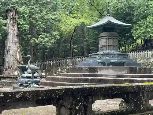 日光東照宮奥宮拝殿の{uncategorized: "未分類", other: "その他", undefined: "問題あり", building: "その他建物", grave: "お墓", sacred_gate: "鳥居", guardian: "狛犬", statue: "像", buddha: "仏像", history: "歴史", nature: "自然", garden: "庭園", animal: "動物", pagoda: "塔", temizu: "手水舎", mountain_gate: "山門・神門", sanctuary: "本殿・本堂", subordinate: "末社・摂社", art: "芸術", scenery: "景色", jizo: "地蔵", ema: "絵馬", goshuin: "御朱印", omikuji: "おみくじ", items: "授与品その他", amulet: "お守り", goshuincho: "御朱印帳", eats: "食事", festival: "お祭り", votive_dance: "神楽", shichigosan: "七五三参", wedding: "結婚式", experience: "体験その他", initially: "初詣", around: "周辺", anti_infection: "感染症対策"}