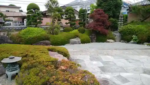 光安寺の庭園