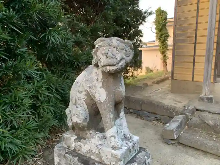 羽黒神社の狛犬