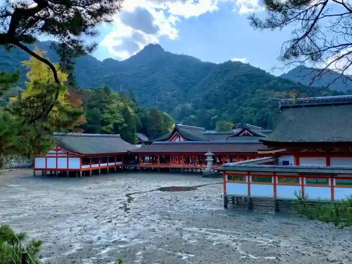厳島神社(広島県)
