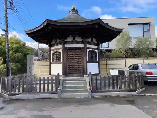 岩船地蔵堂(神奈川県)