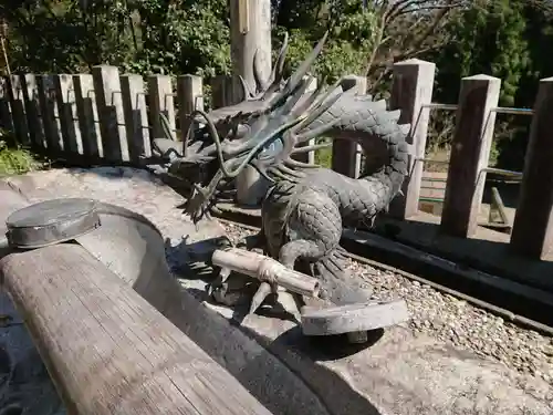 鏡山神社の手水