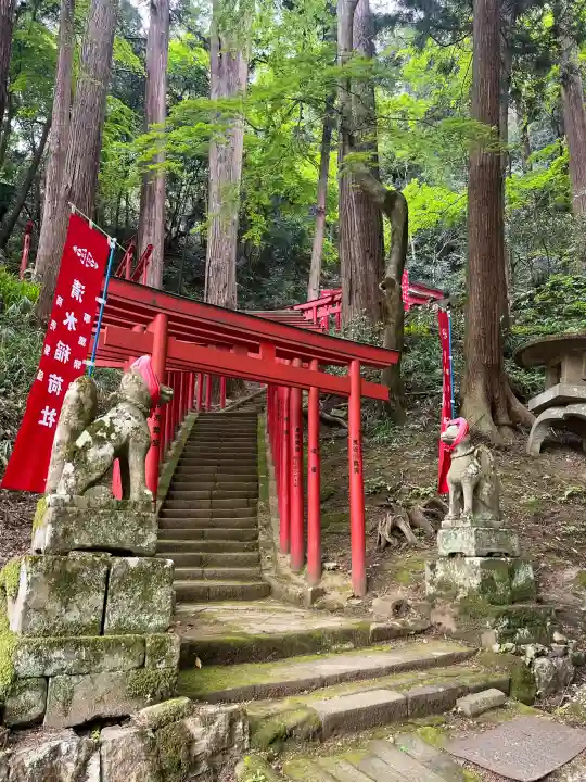 清水寺の{uncategorized: "未分類", other: "その他", undefined: "問題あり", building: "その他建物", grave: "お墓", sacred_gate: "鳥居", guardian: "狛犬", statue: "像", buddha: "仏像", history: "歴史", nature: "自然", garden: "庭園", animal: "動物", pagoda: "塔", temizu: "手水舎", mountain_gate: "山門・神門", sanctuary: "本殿・本堂", subordinate: "末社・摂社", art: "芸術", scenery: "景色", jizo: "地蔵", ema: "絵馬", goshuin: "御朱印", omikuji: "おみくじ", items: "授与品その他", amulet: "お守り", goshuincho: "御朱印帳", eats: "食事", festival: "お祭り", votive_dance: "神楽", shichigosan: "七五三参", wedding: "結婚式", experience: "体験その他", initially: "初詣", around: "周辺", anti_infection: "感染症対策"}