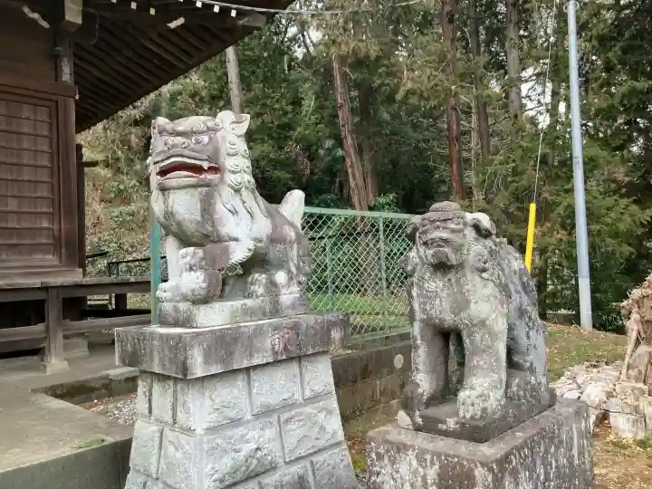 杉山神社の{uncategorized: "未分類", other: "その他", undefined: "問題あり", building: "その他建物", grave: "お墓", sacred_gate: "鳥居", guardian: "狛犬", statue: "像", buddha: "仏像", history: "歴史", nature: "自然", garden: "庭園", animal: "動物", pagoda: "塔", temizu: "手水舎", mountain_gate: "山門・神門", sanctuary: "本殿・本堂", subordinate: "末社・摂社", art: "芸術", scenery: "景色", jizo: "地蔵", ema: "絵馬", goshuin: "御朱印", omikuji: "おみくじ", items: "授与品その他", amulet: "お守り", goshuincho: "御朱印帳", eats: "食事", festival: "お祭り", votive_dance: "神楽", shichigosan: "七五三参", wedding: "結婚式", experience: "体験その他", initially: "初詣", around: "周辺", anti_infection: "感染症対策"}