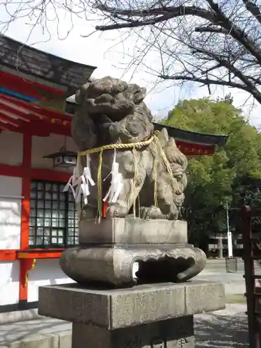 玉造稲荷神社の狛犬