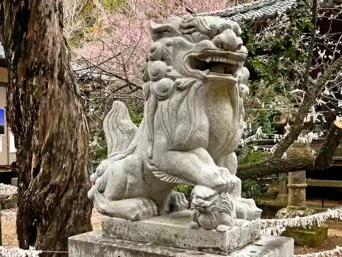 八幡神社の狛犬