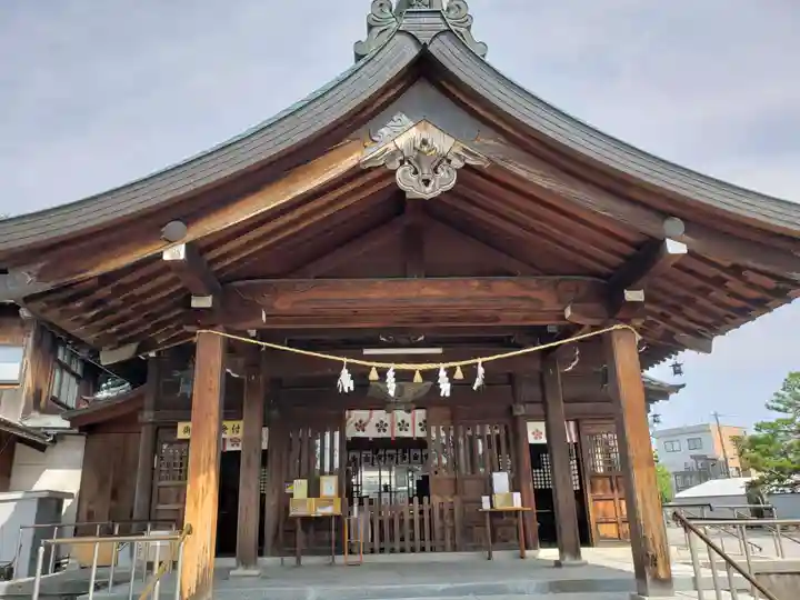 於保多神社の本殿・本堂
