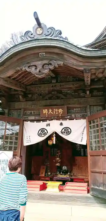 高尾山薬王院の本殿・本堂