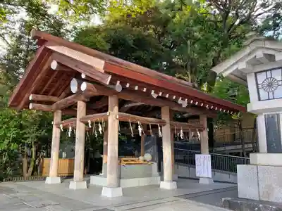 東郷神社の手水舎