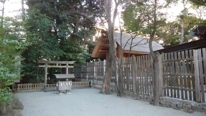 伊勢山皇大神宮の末社・摂社