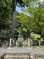 大洞院の{uncategorized: "未分類", other: "その他", undefined: "問題あり", building: "その他建物", grave: "お墓", sacred_gate: "鳥居", guardian: "狛犬", statue: "像", buddha: "仏像", history: "歴史", nature: "自然", garden: "庭園", animal: "動物", pagoda: "塔", temizu: "手水舎", mountain_gate: "山門・神門", sanctuary: "本殿・本堂", subordinate: "末社・摂社", art: "芸術", scenery: "景色", jizo: "地蔵", ema: "絵馬", goshuin: "御朱印", omikuji: "おみくじ", items: "授与品その他", amulet: "お守り", goshuincho: "御朱印帳", eats: "食事", festival: "お祭り", votive_dance: "神楽", shichigosan: "七五三参", wedding: "結婚式", experience: "体験その他", initially: "初詣", around: "周辺", anti_infection: "感染症対策"}