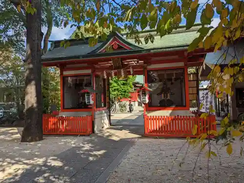 馬橋稲荷神社の山門・神門