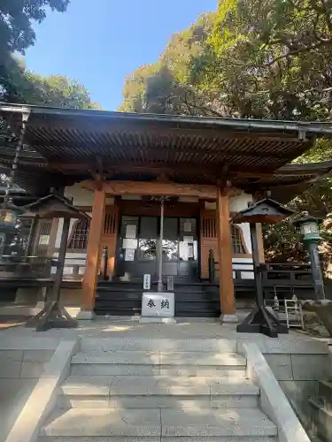 龍口寺の{uncategorized: "未分類", other: "その他", undefined: "問題あり", building: "その他建物", grave: "お墓", sacred_gate: "鳥居", guardian: "狛犬", statue: "像", buddha: "仏像", history: "歴史", nature: "自然", garden: "庭園", animal: "動物", pagoda: "塔", temizu: "手水舎", mountain_gate: "山門・神門", sanctuary: "本殿・本堂", subordinate: "末社・摂社", art: "芸術", scenery: "景色", jizo: "地蔵", ema: "絵馬", goshuin: "御朱印", omikuji: "おみくじ", items: "授与品その他", amulet: "お守り", goshuincho: "御朱印帳", eats: "食事", festival: "お祭り", votive_dance: "神楽", shichigosan: "七五三参", wedding: "結婚式", experience: "体験その他", initially: "初詣", around: "周辺", anti_infection: "感染症対策"}