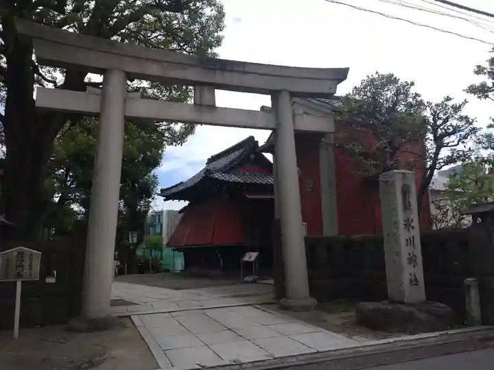 麻布氷川神社の鳥居