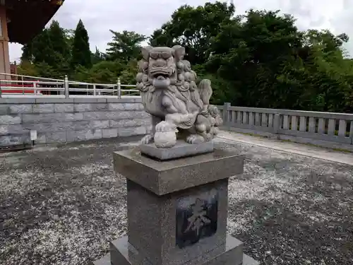 浅間神社の狛犬