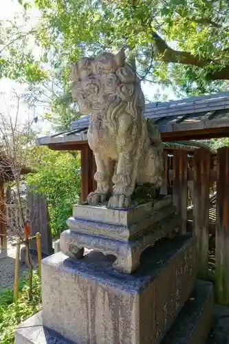 離宮八幡宮の狛犬