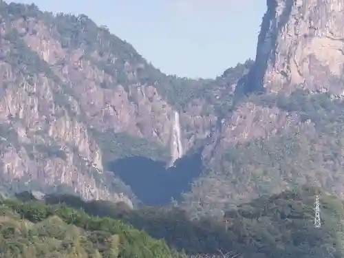 行縢神社の周辺