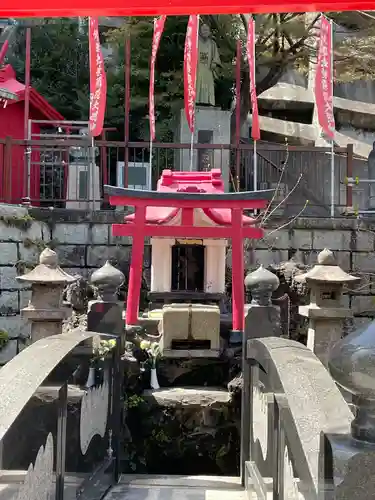 開運出世稲荷(延命院境内社)(神奈川県)