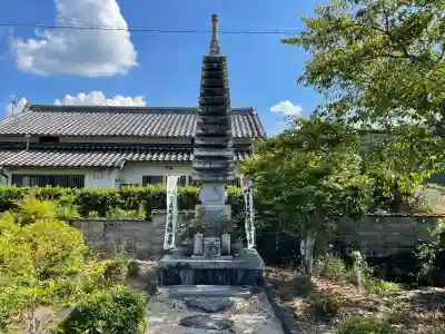 極楽寺の{uncategorized: "未分類", other: "その他", undefined: "問題あり", building: "その他建物", grave: "お墓", sacred_gate: "鳥居", guardian: "狛犬", statue: "像", buddha: "仏像", history: "歴史", nature: "自然", garden: "庭園", animal: "動物", pagoda: "塔", temizu: "手水舎", mountain_gate: "山門・神門", sanctuary: "本殿・本堂", subordinate: "末社・摂社", art: "芸術", scenery: "景色", jizo: "地蔵", ema: "絵馬", goshuin: "御朱印", omikuji: "おみくじ", items: "授与品その他", amulet: "お守り", goshuincho: "御朱印帳", eats: "食事", festival: "お祭り", votive_dance: "神楽", shichigosan: "七五三参", wedding: "結婚式", experience: "体験その他", initially: "初詣", around: "周辺", anti_infection: "感染症対策"}