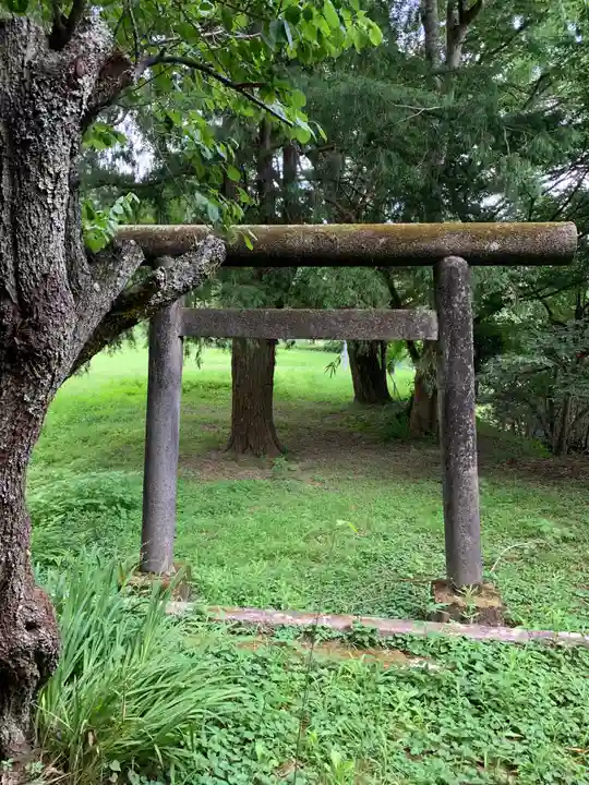 大六神社の鳥居