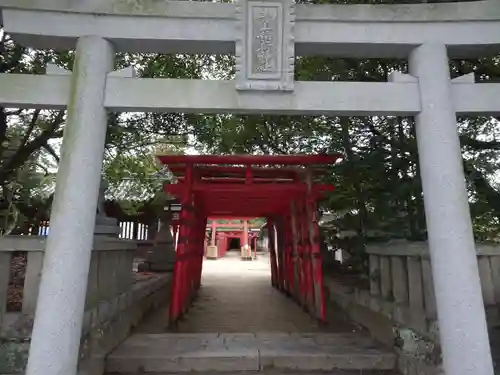 白鳥神社の鳥居