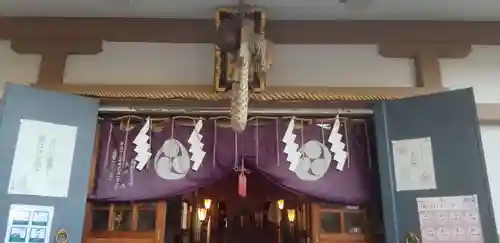 穏田神社の本殿・本堂