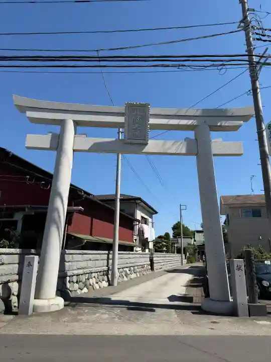 八幡大神の{uncategorized: "未分類", other: "その他", undefined: "問題あり", building: "その他建物", grave: "お墓", sacred_gate: "鳥居", guardian: "狛犬", statue: "像", buddha: "仏像", history: "歴史", nature: "自然", garden: "庭園", animal: "動物", pagoda: "塔", temizu: "手水舎", mountain_gate: "山門・神門", sanctuary: "本殿・本堂", subordinate: "末社・摂社", art: "芸術", scenery: "景色", jizo: "地蔵", ema: "絵馬", goshuin: "御朱印", omikuji: "おみくじ", items: "授与品その他", amulet: "お守り", goshuincho: "御朱印帳", eats: "食事", festival: "お祭り", votive_dance: "神楽", shichigosan: "七五三参", wedding: "結婚式", experience: "体験その他", initially: "初詣", around: "周辺", anti_infection: "感染症対策"}