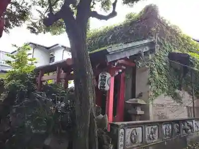天白稲荷神社の本殿