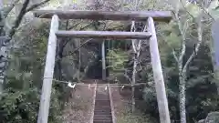 静神社の鳥居