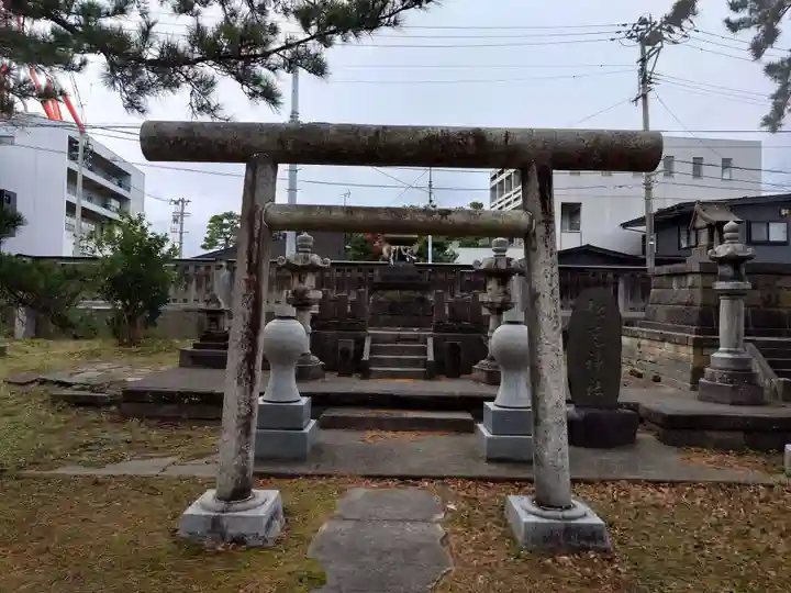 八坂神社(新潟県)
