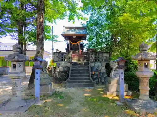 八剱社（寺野）の末社