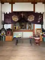 峰薬師堂の本殿・本堂