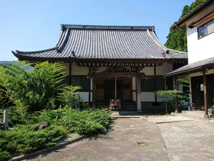 蓮久寺の本殿・本堂