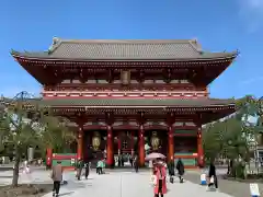 浅草寺の山門