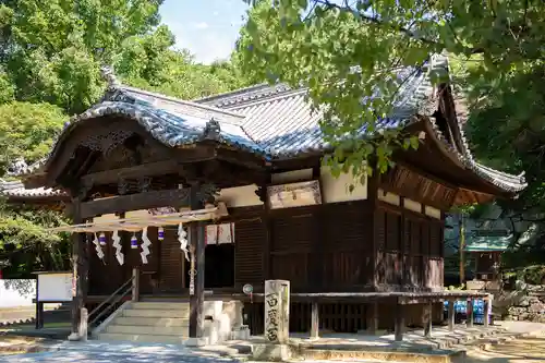 田潮八幡神社の本殿