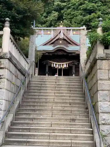 根岸八幡神社の鳥居