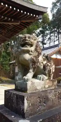羽田神社の狛犬