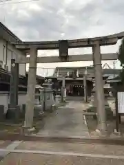 出世稻荷神社の鳥居