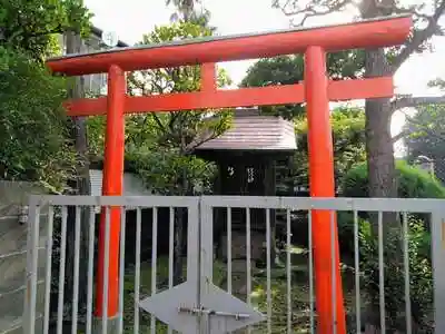 千歳稲荷神社(世田谷千歳台)の鳥居