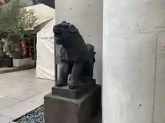 築土神社の狛犬