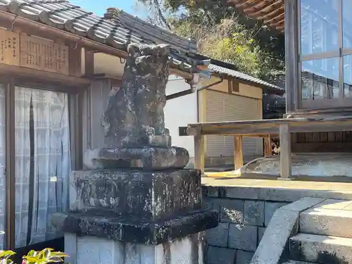 椿神社の狛犬