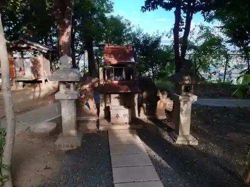 御殿山神社の末社