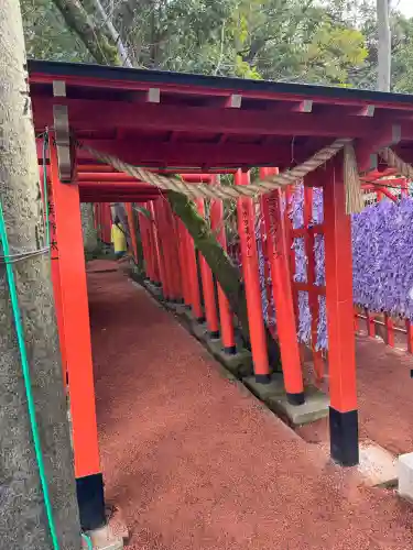 石浦神社の{uncategorized: "未分類", other: "その他", undefined: "問題あり", building: "その他建物", grave: "お墓", sacred_gate: "鳥居", guardian: "狛犬", statue: "像", buddha: "仏像", history: "歴史", nature: "自然", garden: "庭園", animal: "動物", pagoda: "塔", temizu: "手水舎", mountain_gate: "山門・神門", sanctuary: "本殿・本堂", subordinate: "末社・摂社", art: "芸術", scenery: "景色", jizo: "地蔵", ema: "絵馬", goshuin: "御朱印", omikuji: "おみくじ", items: "授与品その他", amulet: "お守り", goshuincho: "御朱印帳", eats: "食事", festival: "お祭り", votive_dance: "神楽", shichigosan: "七五三参", wedding: "結婚式", experience: "体験その他", initially: "初詣", around: "周辺", anti_infection: "感染症対策"}