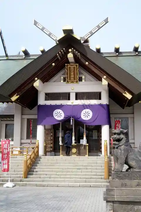 烈々布神社の本殿・本堂