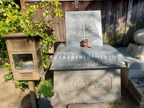 全興寺の{uncategorized: "未分類", other: "その他", undefined: "問題あり", building: "その他建物", grave: "お墓", sacred_gate: "鳥居", guardian: "狛犬", statue: "像", buddha: "仏像", history: "歴史", nature: "自然", garden: "庭園", animal: "動物", pagoda: "塔", temizu: "手水舎", mountain_gate: "山門・神門", sanctuary: "本殿・本堂", subordinate: "末社・摂社", art: "芸術", scenery: "景色", jizo: "地蔵", ema: "絵馬", goshuin: "御朱印", omikuji: "おみくじ", items: "授与品その他", amulet: "お守り", goshuincho: "御朱印帳", eats: "食事", festival: "お祭り", votive_dance: "神楽", shichigosan: "七五三参", wedding: "結婚式", experience: "体験その他", initially: "初詣", around: "周辺", anti_infection: "感染症対策"}