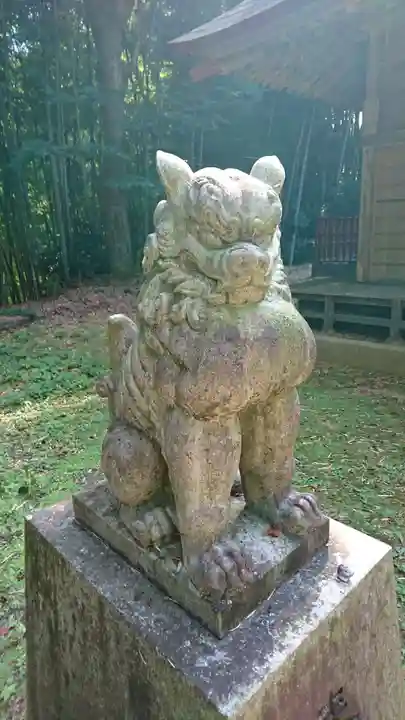 八幡神社の狛犬