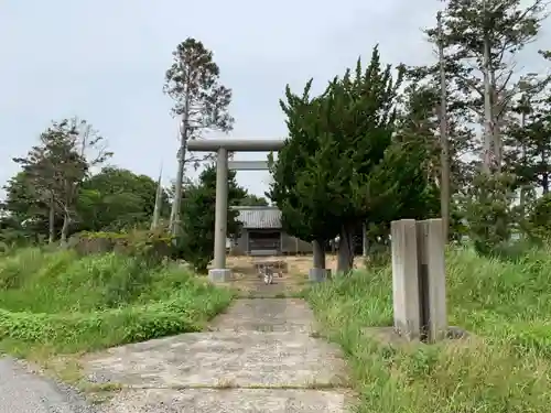 八幡神社の鳥居