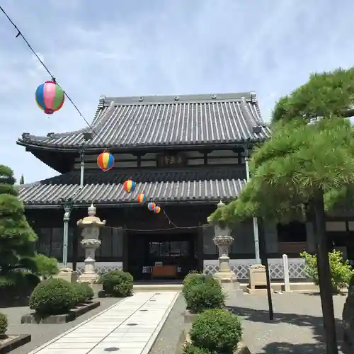 花岳寺の本殿・本堂