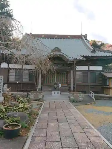 本勝寺の本殿・本堂